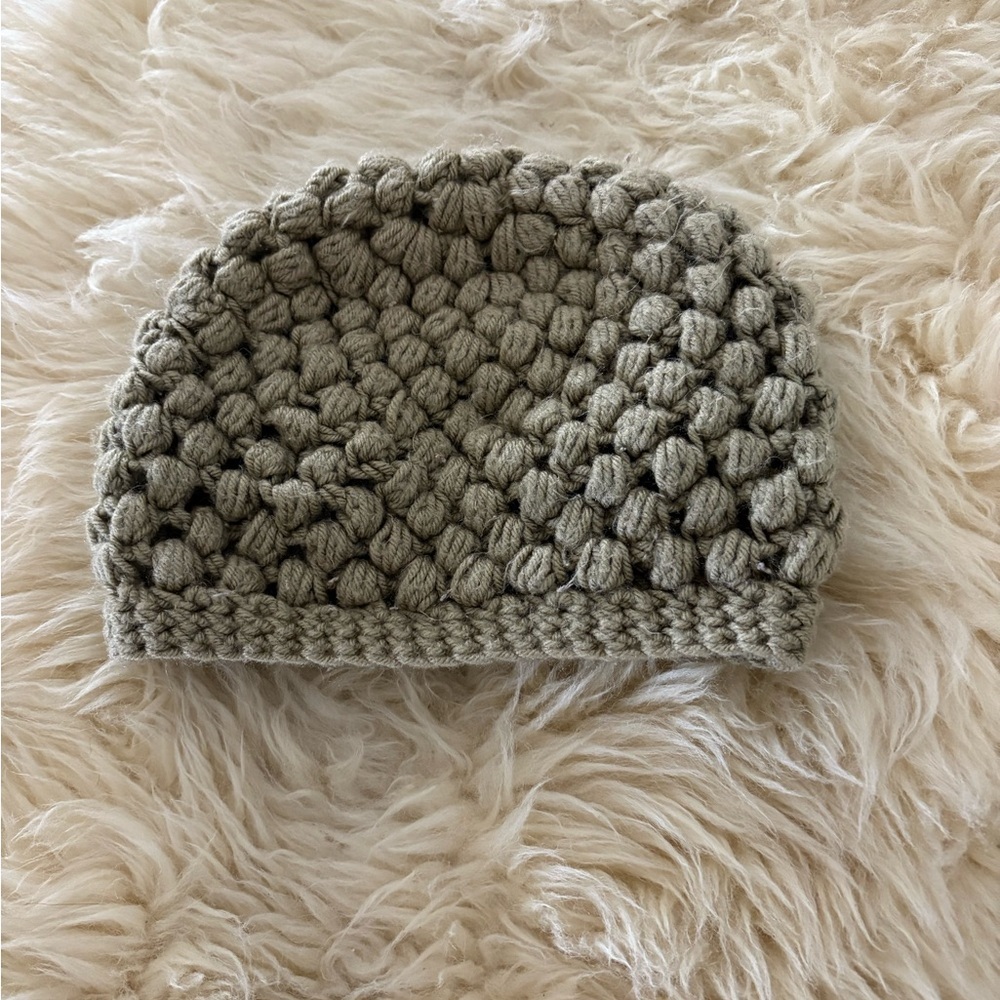 Dark Tan Chunky Cable Knit Winter Beanie Hat